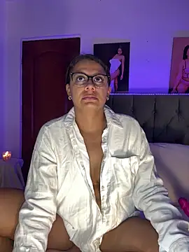 ema zoe online show from 24, 3, 2026