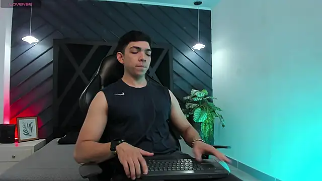 Eryonbradley online show from 12, 1, 2026