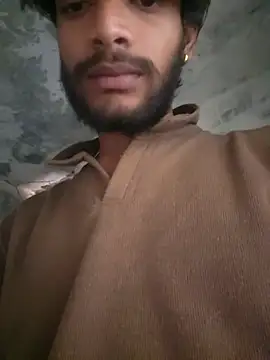 yashuuuu021 online show from 3, 3, 2026