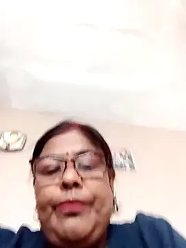 Snapshot of mileesha chatting on 23, 2, 2025 mileesha online show from 23, 2, 2025