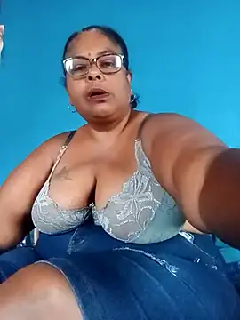 Snapshot of mileesha chatting on 14, 3, 2025 mileesha online show from 14, 3, 2025