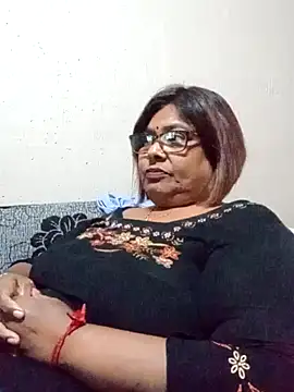 Snapshot of mileesha chatting on 19, 9, 2025 mileesha online show from 19, 9, 2025