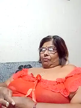 Snapshot of mileesha chatting on 24, 11, 2025 mileesha online show from 24, 11, 2025