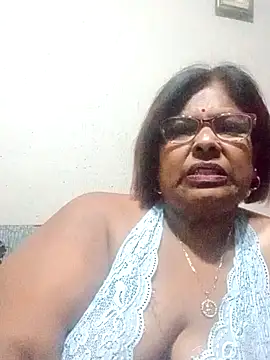 Snapshot of mileesha chatting on 2, 12, 2025 mileesha online show from 2, 12, 2025