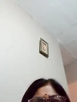 Snapshot of mileesha chatting on 3, 12, 2025 mileesha online show from 3, 12, 2025