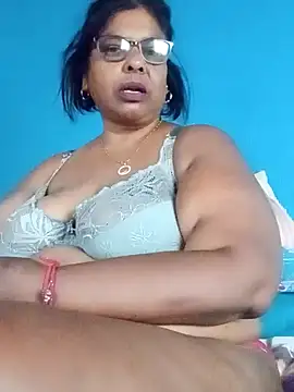 Snapshot of mileesha chatting on 13, 1, 2026 mileesha online show from 13, 1, 2026