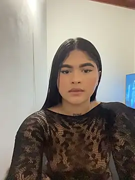 Snapshot of Mia-Medina chatting on 3, 7, 2026 Mia-Medina online show from 3, 7, 2026