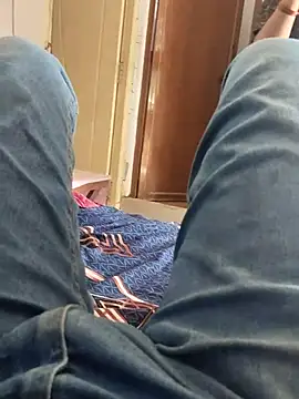 Snapshot of whitelady15 chatting on 9, 11, 2025 whitelady15 online show from 9, 11, 2025