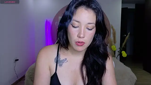 Eliih 01 online show from 7, 4, 2026