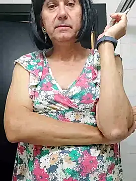 Emily de Carla online show from 6, 11, 2025