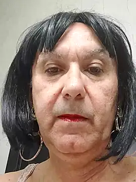 Snapshot of Emily_de_Carla chatting on 3, 7, 2026 Emily de Carla online show from 3, 7, 2026