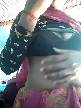 Snapshot of Hot-qwer chatting on 6, 2, 2026 Hot-qwer online show from 6, 2, 2026