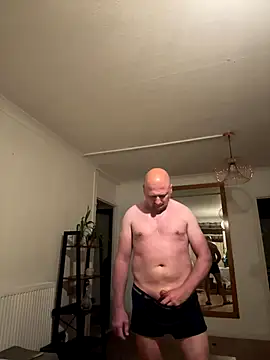 Snapshot of Attila120 chatting on 6, 10, 2025 Attila120 online show from 6, 10, 2025