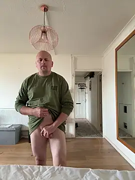 Snapshot of Attila120 chatting on 8, 10, 2025 Attila120 online show from 8, 10, 2025