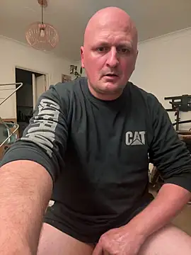 Snapshot of Attila120 chatting on 18, 10, 2025 Attila120 online show from 18, 10, 2025