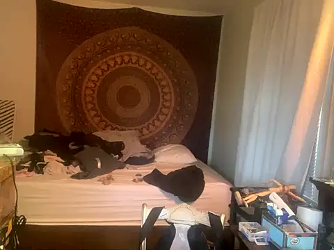 XanderOzzz online show from 9, 11, 2025