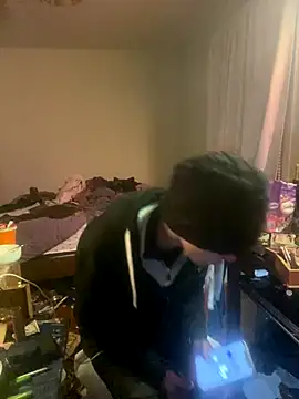 XanderOzzz online show from 14, 12, 2025