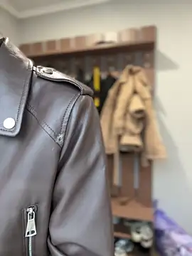 bigJuicyPussy online show from 10, 3, 2026