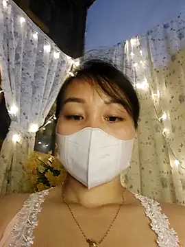 Laurie369 online show from 18, 9, 2025