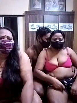 LoveOnStream online show from 24, 2, 2026