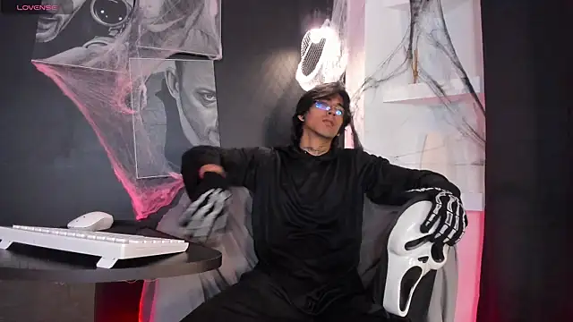 jett savage online show from 21, 10, 2025