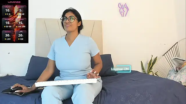  Miaa khalifa  online show from 22, 9, 2025