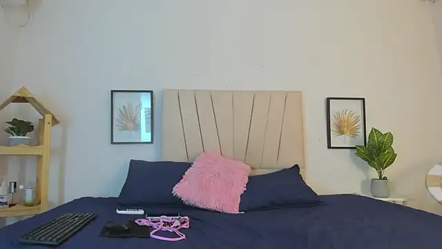  Miaa khalifa  online show from 7, 2, 2026