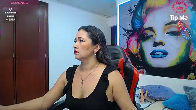 Snapshot of noelia_milf19 chatting on 5, 7, 2026 noelia milf19 online show from 5, 7, 2026