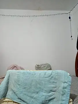 Snapshot of Cesar893 chatting on 8, 11, 2025 Cesar893 online show from 8, 11, 2025