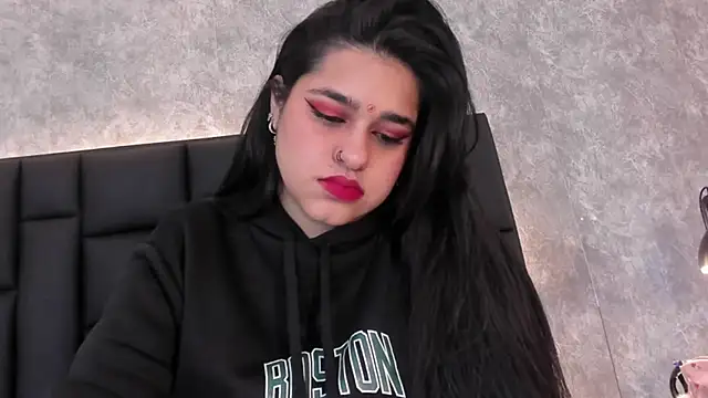 Snapshot of crystaldarliing chatting on 10, 11, 2025 crystaldarliing online show from 10, 11, 2025