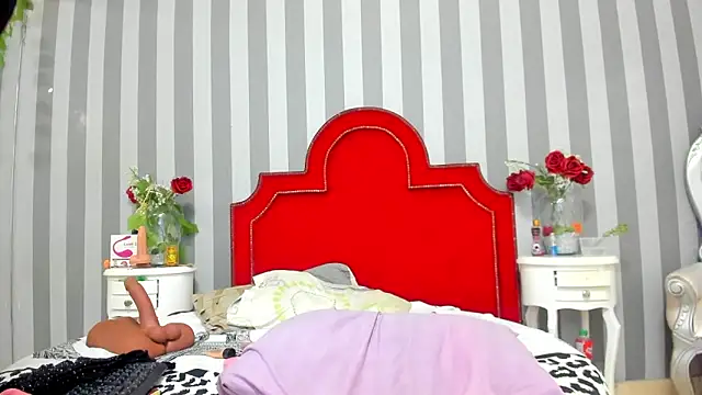 Salomee hernandez online show from 4, 12, 2025