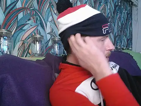 Snapshot of gaydavid chatting on 4, 11, 2025 gaydavid online show from 4, 11, 2025