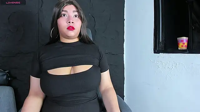 ThaliaBrooks  online show from 20, 9, 2025