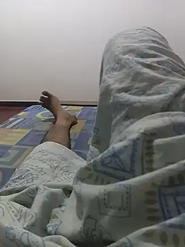Snapshot of ceyloanboy chatting on 23, 6, 2026 ceyloanboy online show from 23, 6, 2026