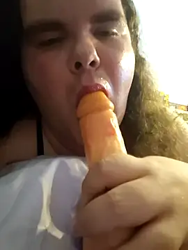 Fxckc4rl3yellis99 online show from 25, 6, 2026