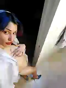 kendrafarq online show from 17, 9, 2025