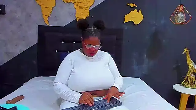 Maiam  Rossi online show from 18, 10, 2025