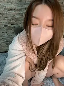 Snapshot of yuuhichan chatting on 15, 12, 2025 yuuhichan online show from 15, 12, 2025