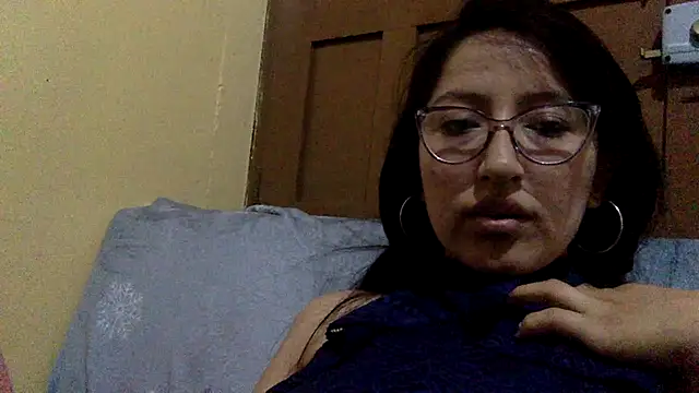 Snapshot of AlbyberCH chatting on 5, 10, 2025 AlbyberCH online show from 5, 10, 2025