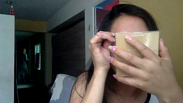 Snapshot of AlbyberCH chatting on 28, 11, 2025 AlbyberCH online show from 28, 11, 2025