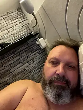 Snapshot of BigMan738@xh chatting on 16, 5, 2026 BigMan738xh online show from 16, 5, 2026