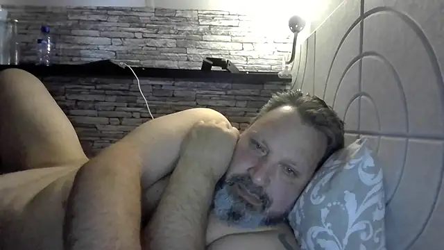 Snapshot of BigMan738@xh chatting on 23, 5, 2026 BigMan738xh online show from 23, 5, 2026