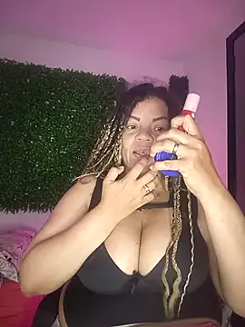 Eva Luxei online show from 4, 11, 2025