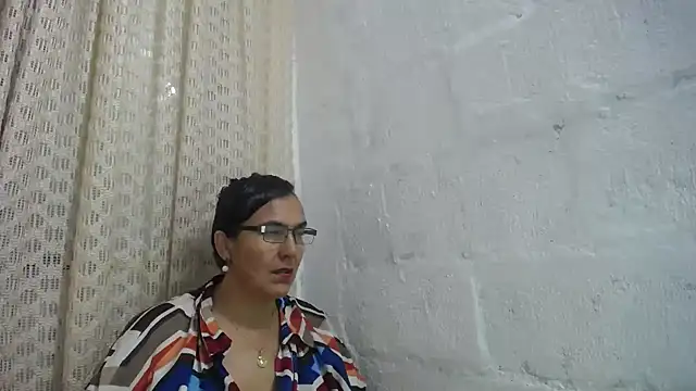 gabbyparker  online show from 7, 4, 2026