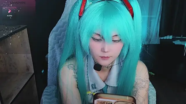 GothXRaven online show from 28, 2, 2026