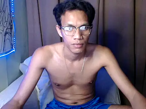 Snapshot of fantasy_davidxx chatting on 3, 10, 2025 fantasy davidxx online show from 3, 10, 2025