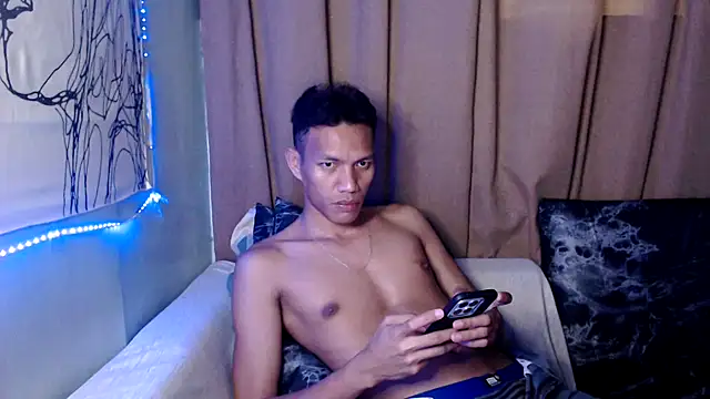 Snapshot of fantasy_davidxx chatting on 15, 10, 2025 fantasy davidxx online show from 15, 10, 2025