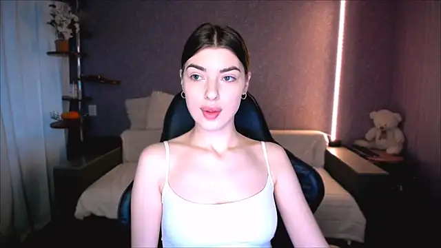 Snapshot of Dianaa_Lee0 chatting on 1, 6, 2026 Dianaa Lee0 online show from 1, 6, 2026