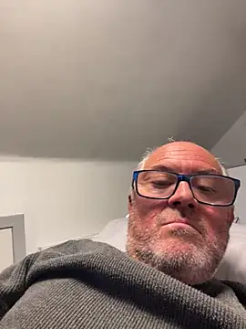 naughtygrandad1 online show from 1, 12, 2025