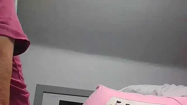Snapshot of naughtygrandad1 chatting on 17, 4, 2026 naughtygrandad1 online show from 17, 4, 2026